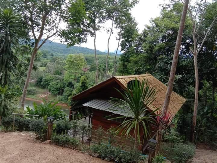 ภูริรักษ์ โฮมสเตย์ Ban Pha Saeng Lang 外观 照片