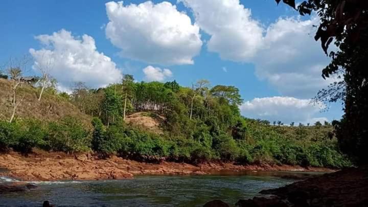 ภูริรักษ์ โฮมสเตย์ Ban Pha Saeng Lang 外观 照片